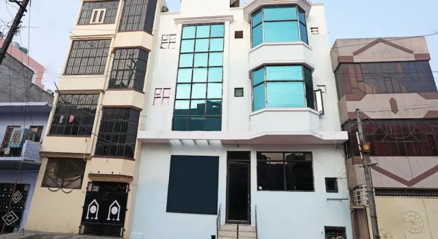 OYO 11327 Hotel R Paradise