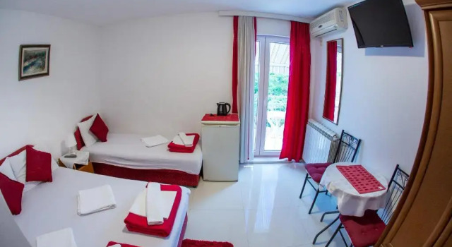 Студия с балконом Guest House Vucicevic