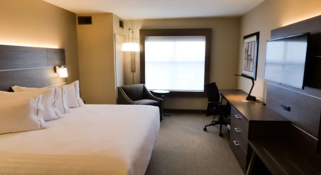 Двухместный номер Holiday Inn Express & Suites Plymouth - Ann Arbor Area by IHG