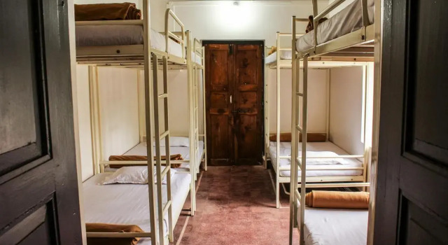 Кровать в общем номере Happy Panda Hostel Arambol Goa