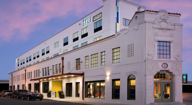Tru By Hilton San Antonio Downtown Riverwalk