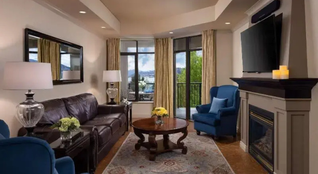 Двухместный люкс The Royal Kelowna - Bellstar Hotels & Resorts