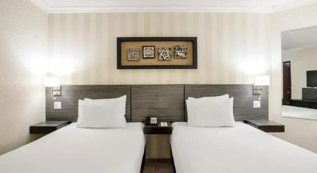 Двухместный номер Standard Copantl Hotel & Convention Center