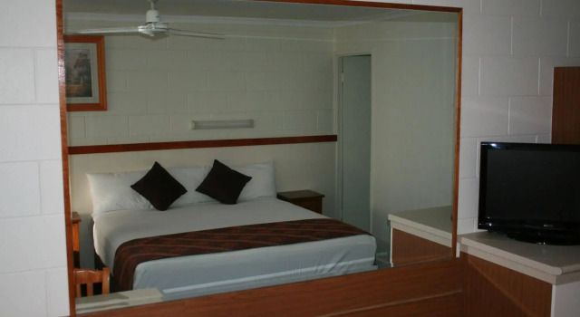 Billabong Lodge Motel, Book Motel Cluden Queensland