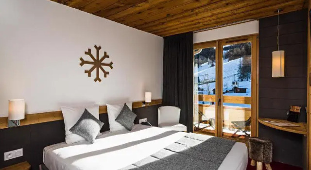 Standart çift kişilik oda Marmotel