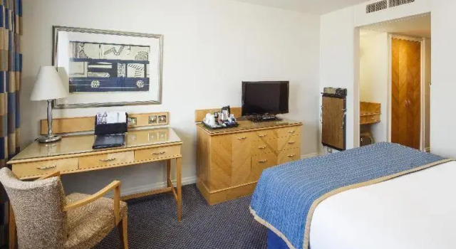 Номер Standard Pomme dOr Hotel