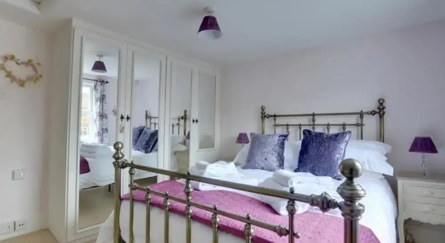 Pretty Holiday Home in Sedlescombe Kent With Garden, Забронировать Отель Отели Исторического графства Суссекса с парковкой, Парковка