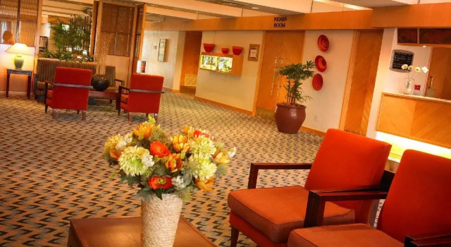 Garden Court Ulundi, Забронировать Отель Улунди Квазулу-Наталь