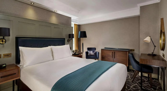 Двухместный номер Superior 100 Queens Gate Hotel London Kensington, Curio Collection by Hilton
