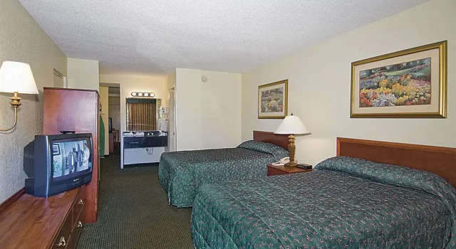 Ashbury Hotel & Suites, Boek Hotel Hotels in Alabama met parkeren, Parkeren