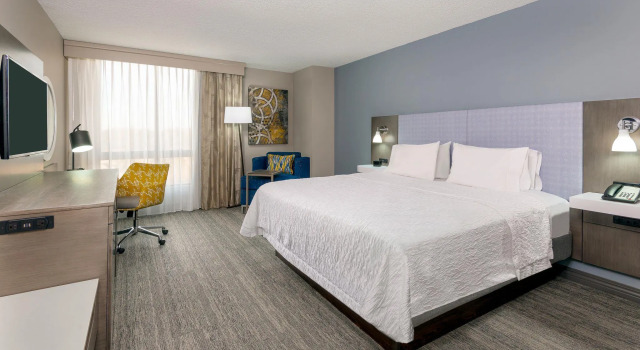Двухместный номер Hampton Inn & Suites Country Club Plaza
