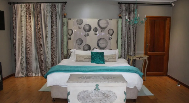 Трёхместный номер Executive House and Heart Guest House