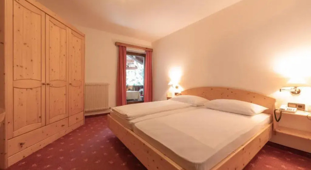 Двухместный номер Standard с балконом Berghotel zum Zirm