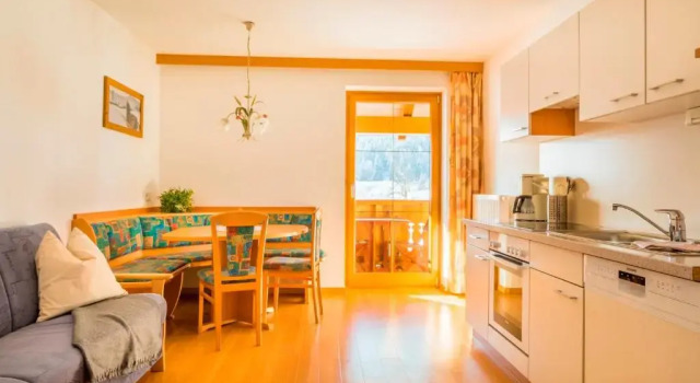 Апартаменты с 2 комнатами с балконом Prechtlhof in Flachau