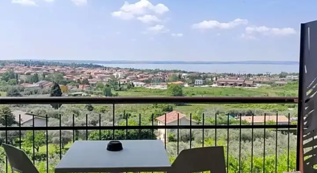Двухместный номер Standard с видом на озеро Hotel Castello S. Antonio