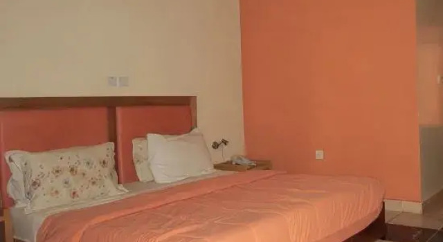 Harlescourt Hotels - Guest Room