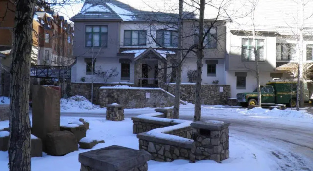 Апартаменты Highlands Townhome #17