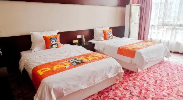 Семейный тент с 2 комнатами Huayuan Hotel