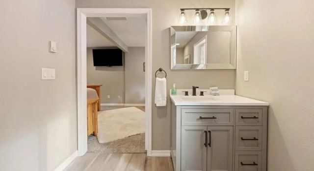 Sunriver Hot Tub Home With Sharc Passes, Забронировать Дом для отпуска Виллы Санривер, Вилла