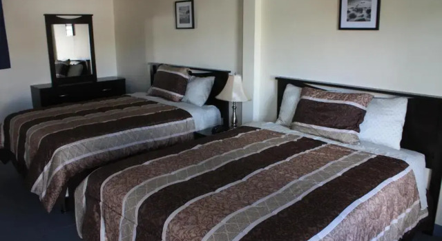 Четырёхместный номер Standard Sunny Beach Motel