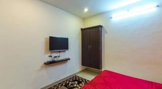 Hotel Om Executive