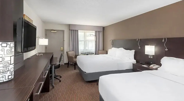 Номер Deluxe Holiday Inn At Six Flags Saint Louis by IHG