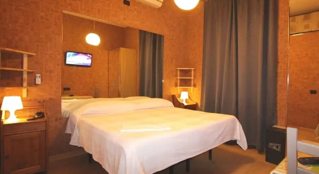 Roma Inn Hostel