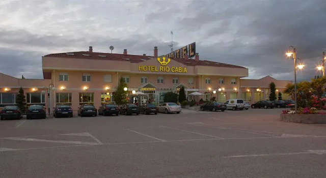 Hotel Río Cabia, Забронировать Отель Кабия Burgos Province