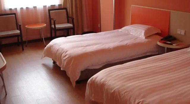 Motel 168, Varaa Motelli Pudong Shanghai