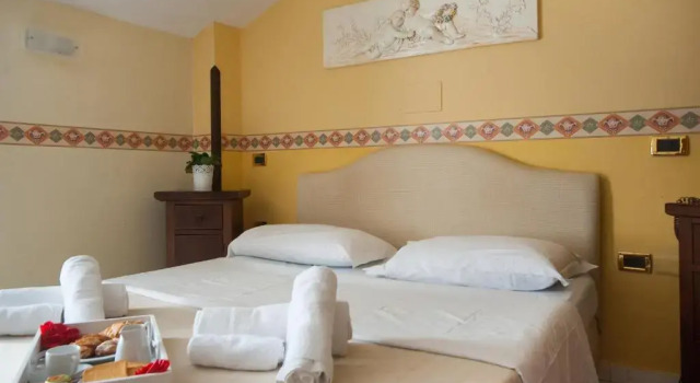 Четырёхместный номер Standard Hotel Caserta Antica