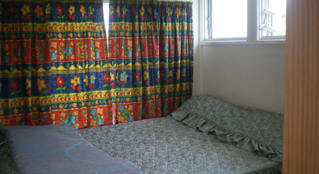 The Rail Trail Sleepout Lodge, Забронировать Отель Александра 