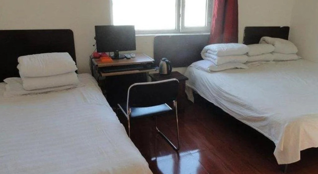 Yunshan Guest House, Rezerwuj Pensjonat Hotele w Baotou z parkingiem, Parking