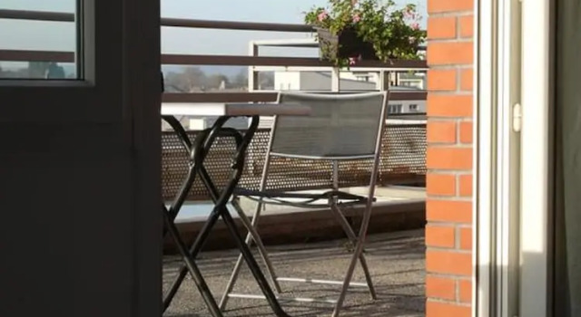 Студия Comfort с балконом Séjours & Affaires Rouen Normandie