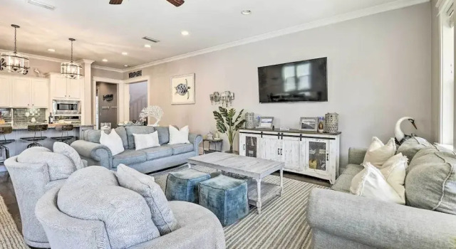Коттедж с 4 комнатами Santa Rosa Beach Retreat w/ Endless Amenities