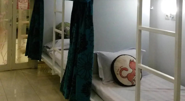 Butik Capsule Hostel