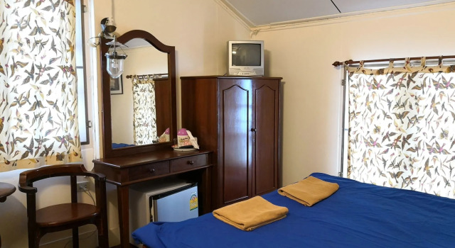 Baan Somboon Guesthouse