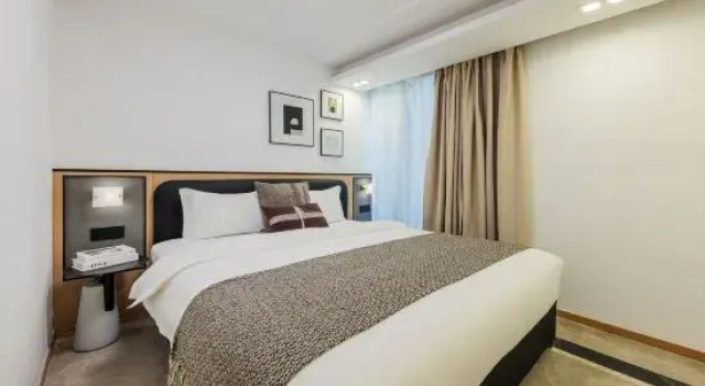 Люкс с 5 комнатами с видом на закат K Apartment Guangzhou
