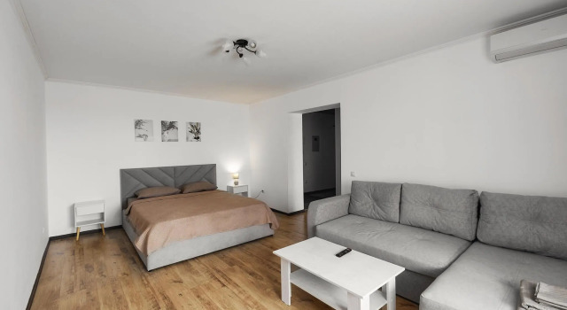Аbazhur on Kareltseva 101, Réserver Appartement Kourgan 