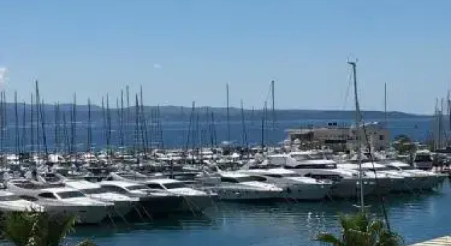 Luxurious Riva Dalmatia Apartments