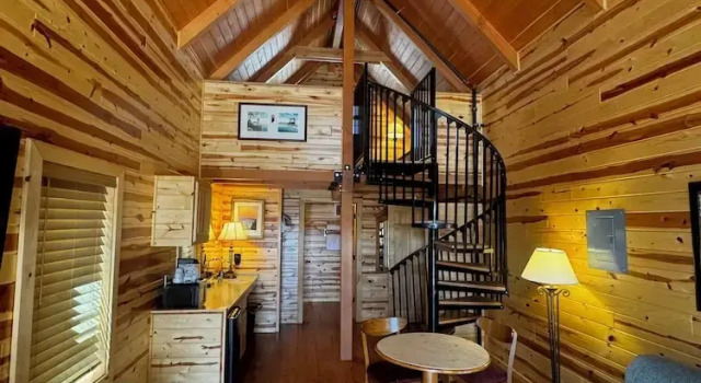 Номер Standard Cabins of Mackinac & Lodge