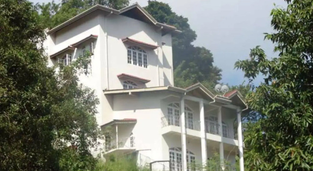 Vista Kandyan Crown, Забронировать Отель Канди 