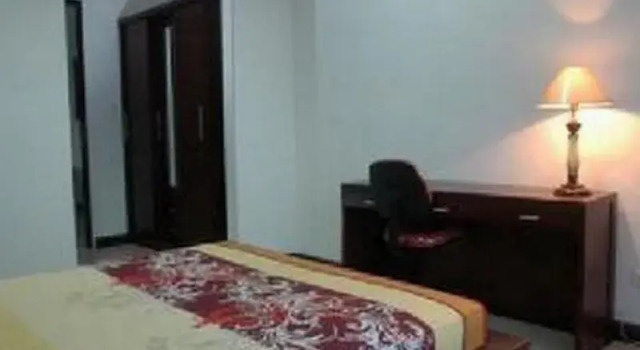 Guesthouse Durentiga, Book Hotel Mampang Jakarta, near Bidakara Tower