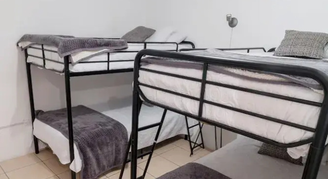Номер Standard Hotel Citadin Zona 4