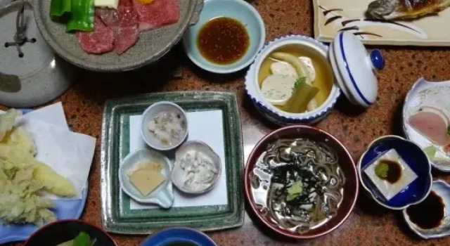 Shitajima Onsen Senyukan, Rezervovat Hotel Kiso Nagano
