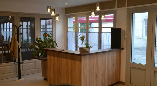 Hôtel Restaurant du Bearn, Забронировать Отель Сумулу Pyrénées-Atlantiques