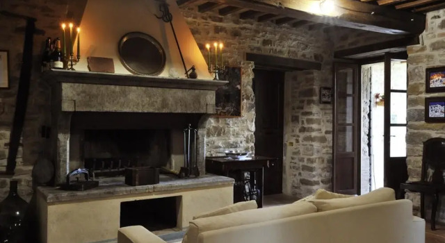 Villa Cardellini, Book Villa Gubbio Umbria