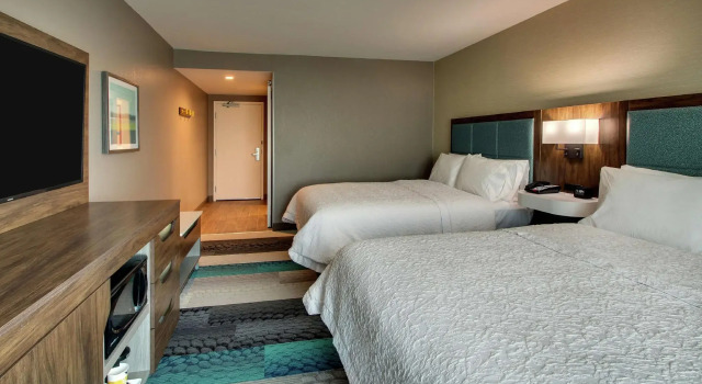 Четырёхместный номер Standard Hampton Inn & Suites By Hilton Southport