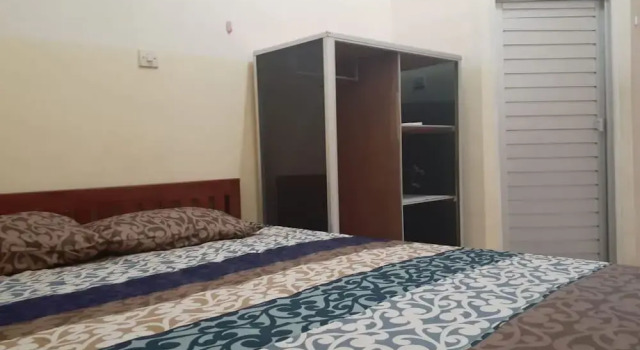 Oyo 2037 Kost Oteng Syariah