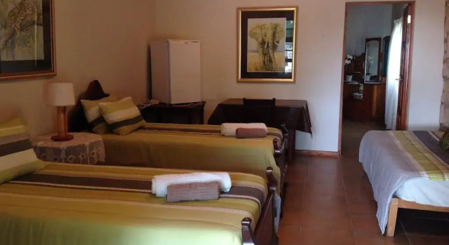 Stampriet Historical Guesthouse, Rezervovat Hotel Hotely v Stampriet s bazénem, Bazén