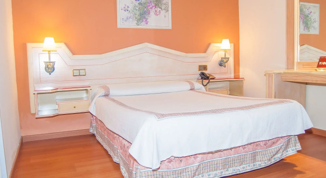 Hotel Ana María